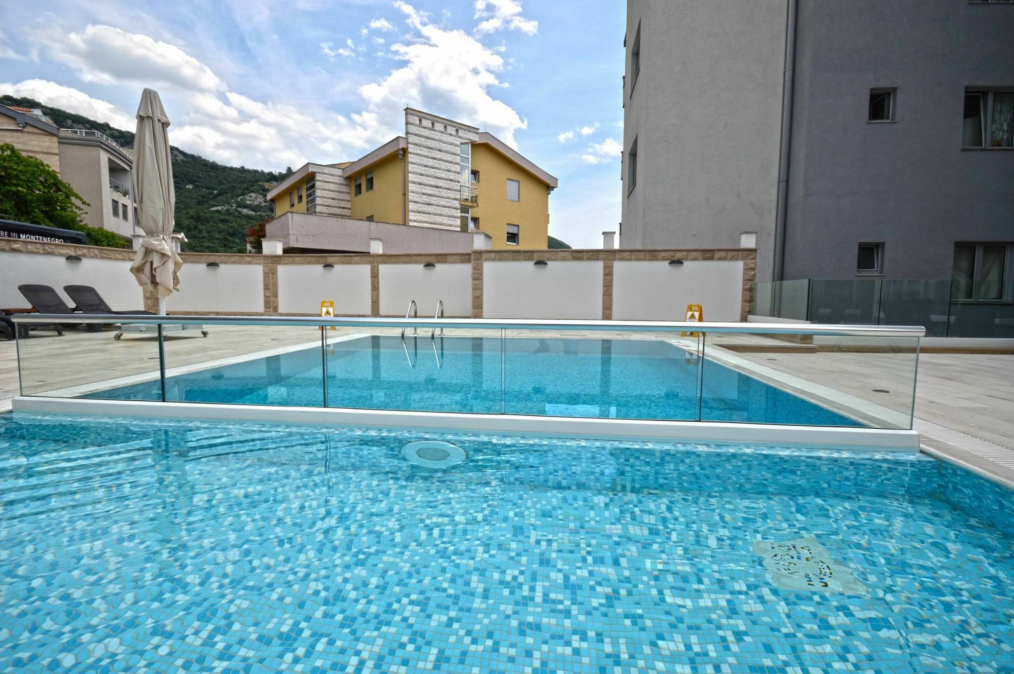 Chill And Go Aparthotel Budva Exteriér fotografie