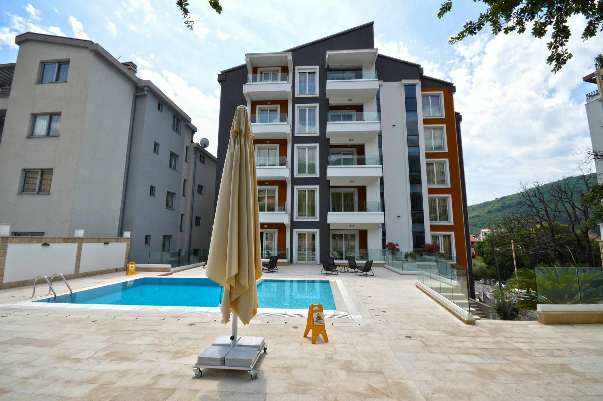 Chill And Go Aparthotel Budva Exteriér fotografie